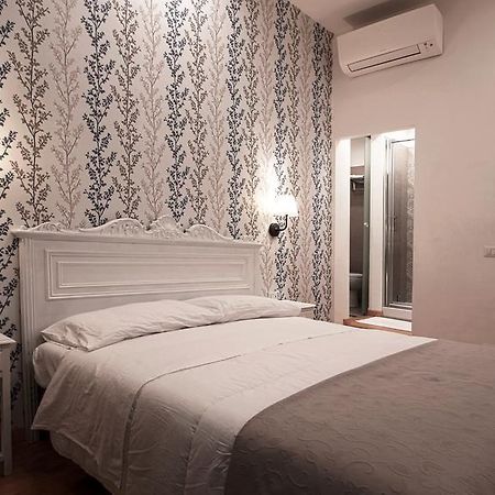 Hotel Domus Flaviae Roma Exterior foto