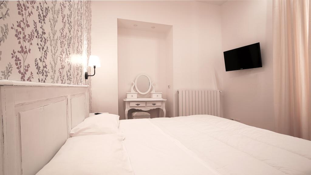 Hotel Domus Flaviae Roma Exterior foto