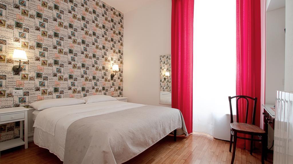 Hotel Domus Flaviae Roma Exterior foto