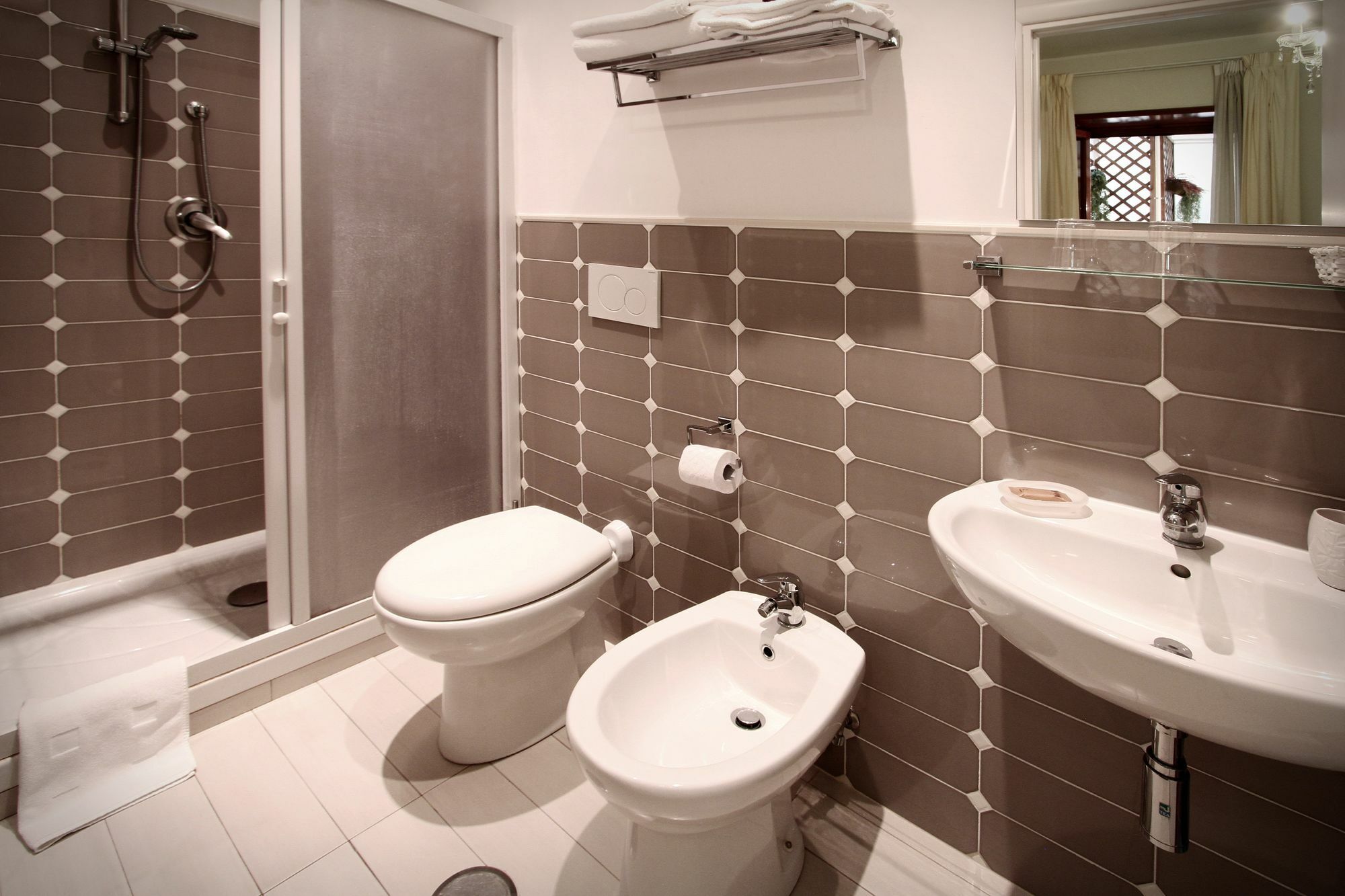 Hotel Domus Flaviae Roma Exterior foto